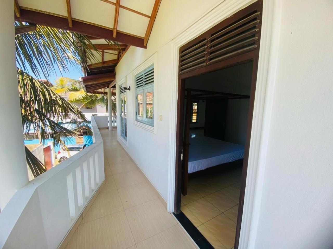 Huugaba Hotel Ahangama Ngoại thất bức ảnh